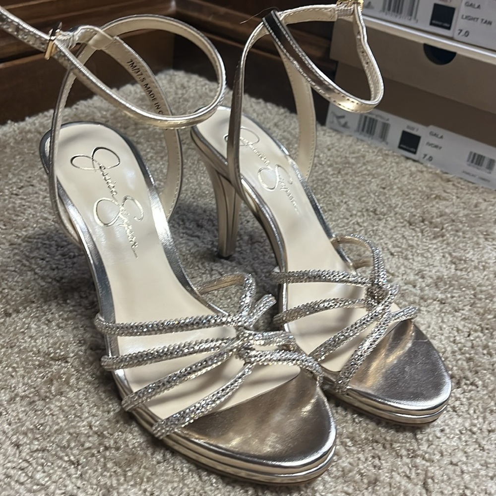 Jessica Simpson Joziene Sandal 7